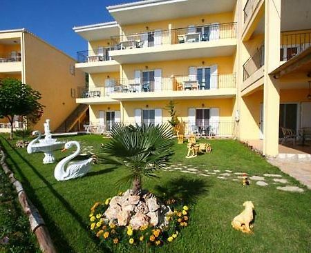 Alexios Apartments Perdika  Exterior photo
